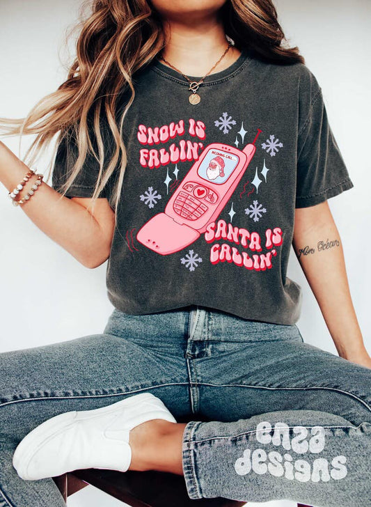 Snow is Fallin, Santa is Callin