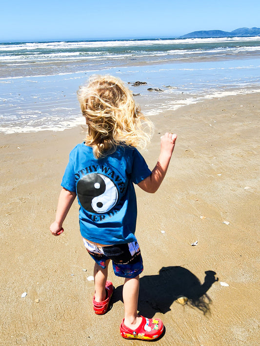 Frothy Waves, Summer Days